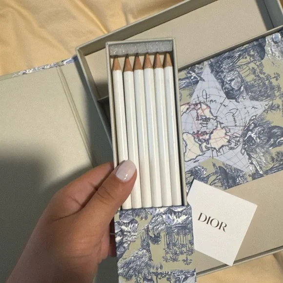 Dior Blue and Cream Women's Accessory Set - Picture 2 of 5